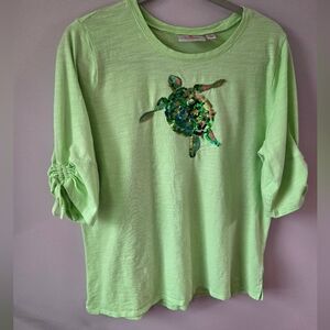 Quacker Factory Lime Green Sea Turtle Sequin Top - Size L - 3/4 Ruched Sleeves